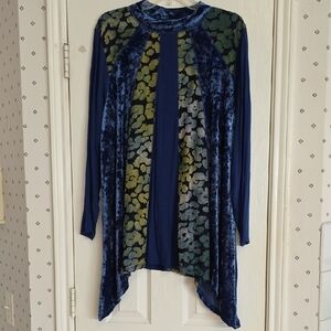 Brand New Logo/Lori Goldstein Mock Neck Blue Tunic. Size XL